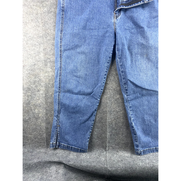 Levi's Jeans Women's Size 18 Blue Denim Classic Capri Denim Jeans - Picture 4 of 7
